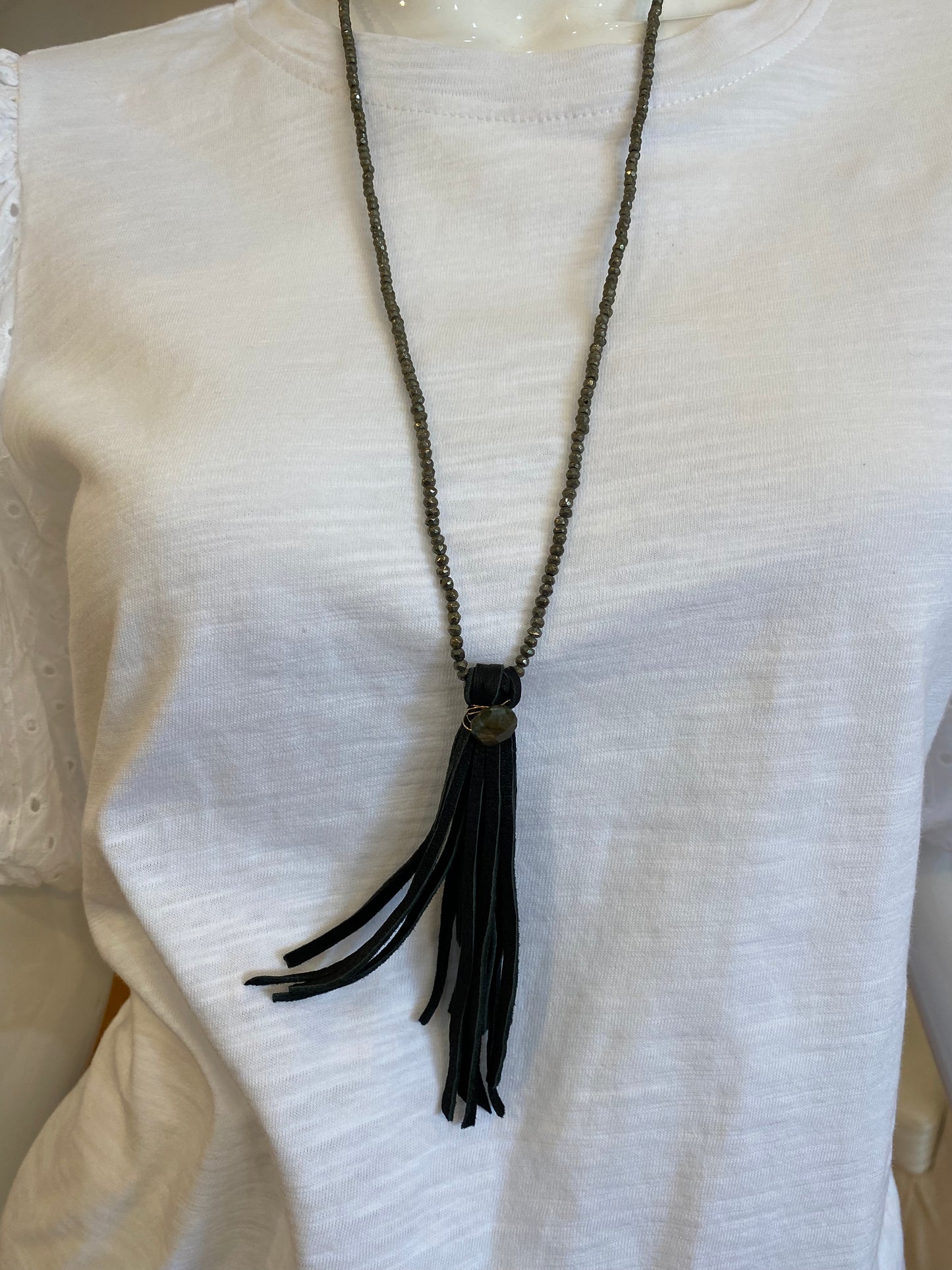 Tranquil Tassel Necklace - Black